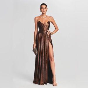 Retrofête Waldorf Dress